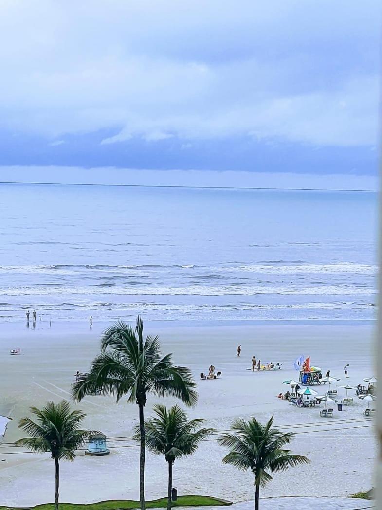 Apto Pe Na Areia Vista Mar Прая-Гранди Экстерьер фото
